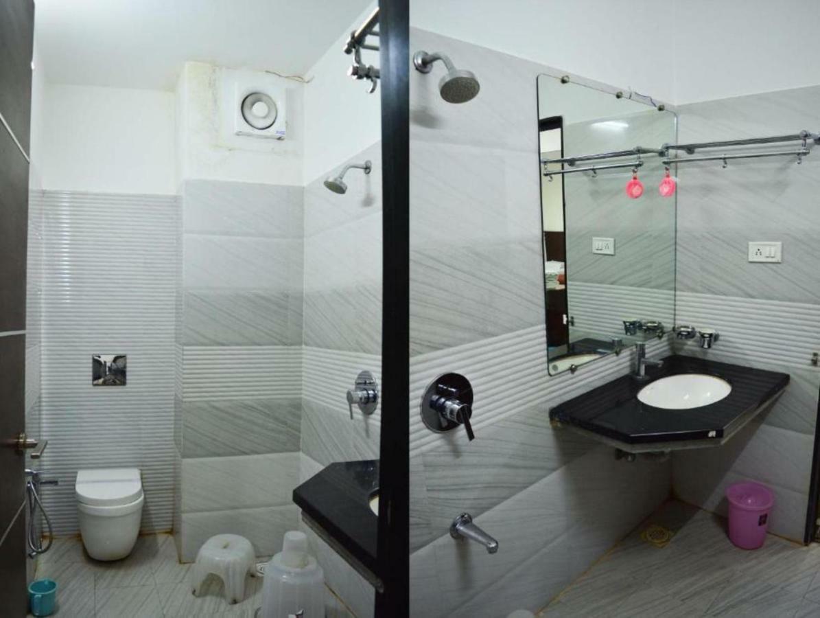 Hotel Maheshwari Avenue Ujjain Luaran gambar